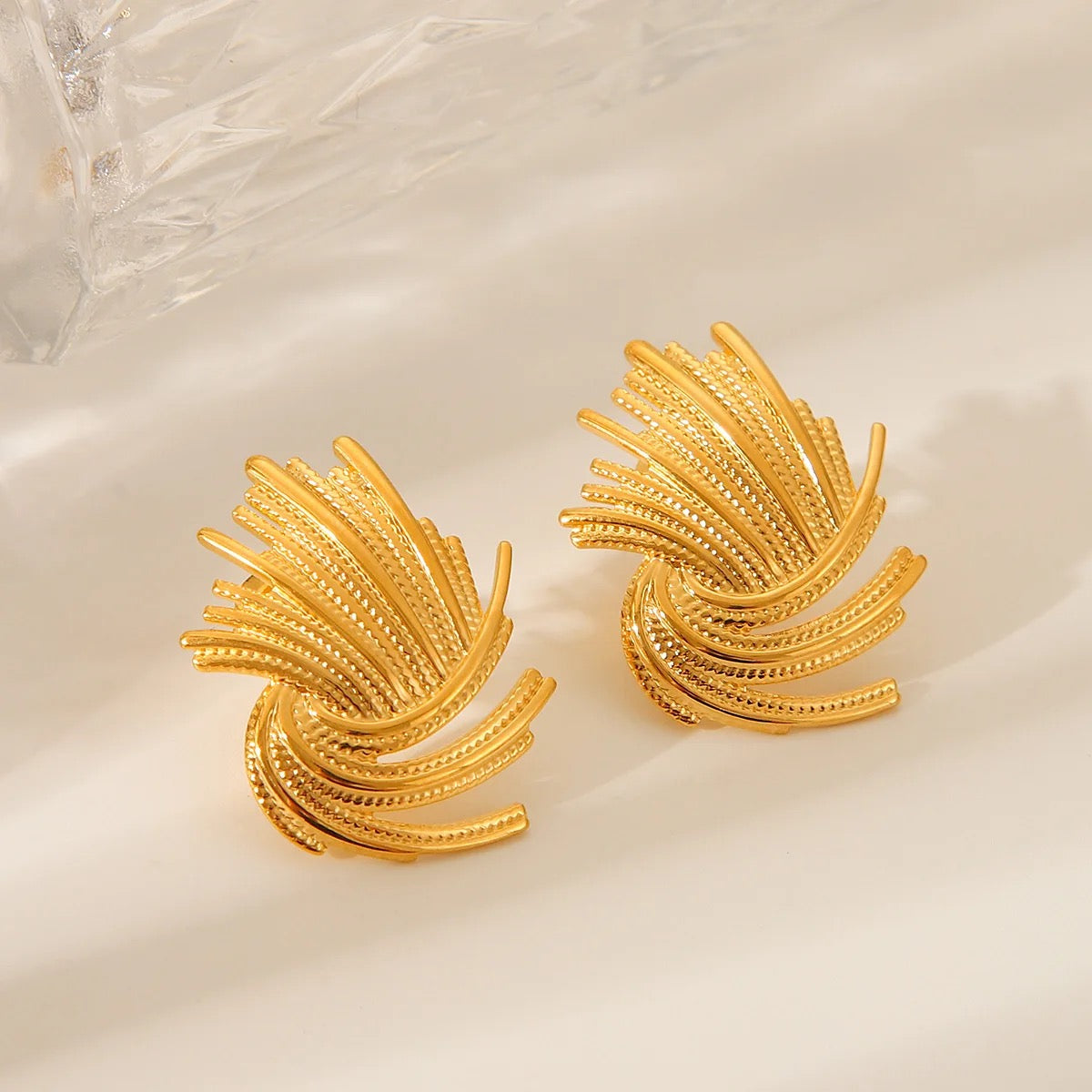 Carryallco Braided Weave Earring