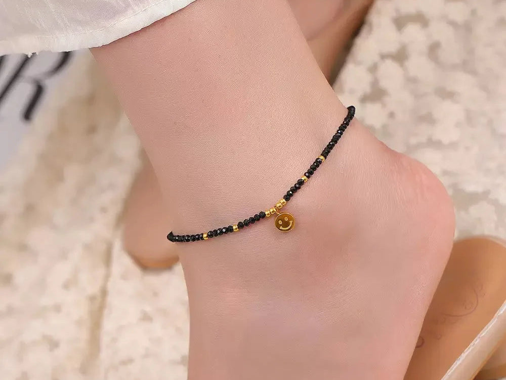 Gold Anklets India – Ultimate Style Guide to Payal and Anklets | Carryallco