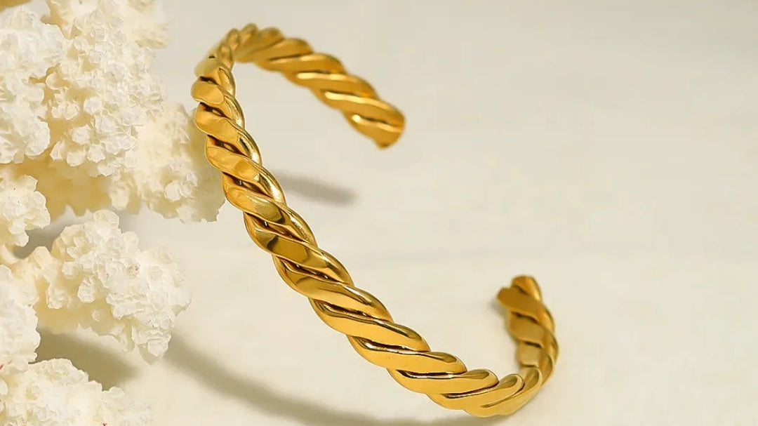 11 Types of Gold Chains India – Cuban, Rope, Figaro and More | Carryallco