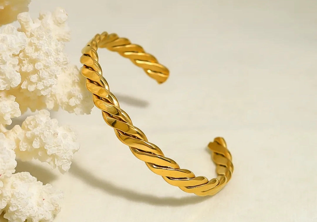 11 Types of Gold Chains India – Cuban, Rope, Figaro and More | Carryallco