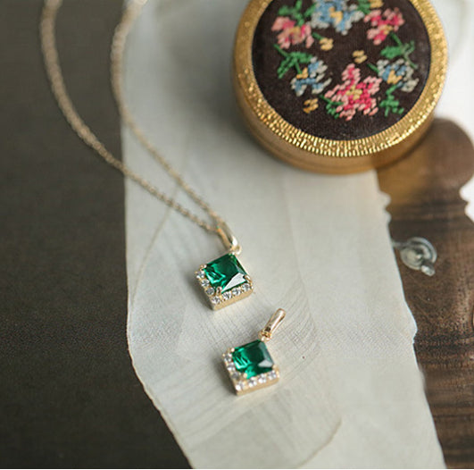 14K Gold Plated Emerald Green Gemstone Pendant Necklace