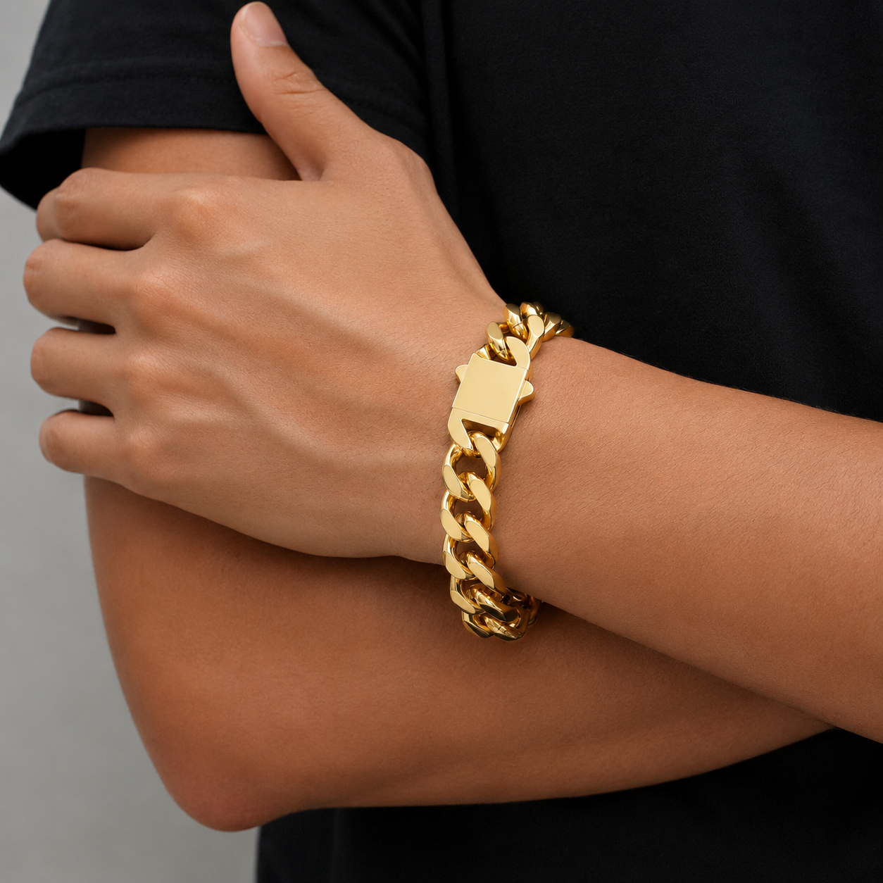 14mm Cuban Link Men's Bracelet – 18K Gold PVD | Carryallco India