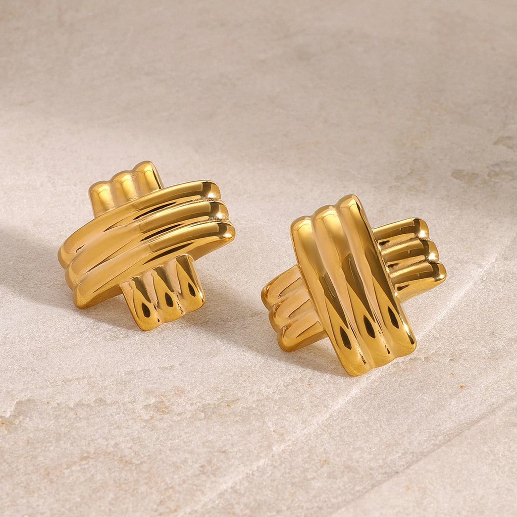 18K Gold-Plated Ribbed Minimalist Stud Earrings