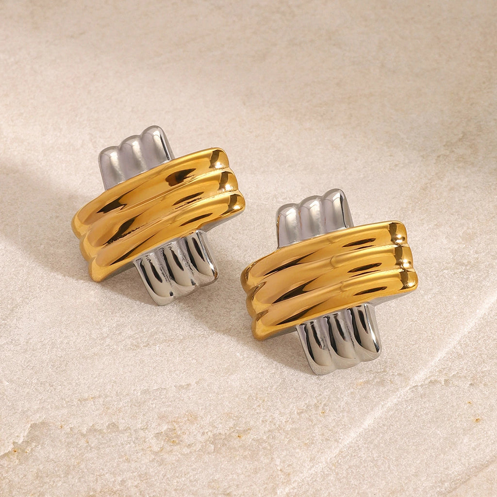 18K Gold-Plated Ribbed Minimalist Stud Earrings