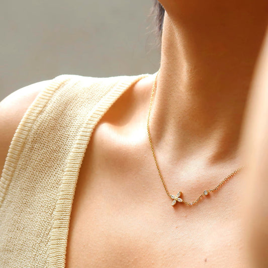 18K Gold Plated Flower Clover Zirconia Pendant Necklace
