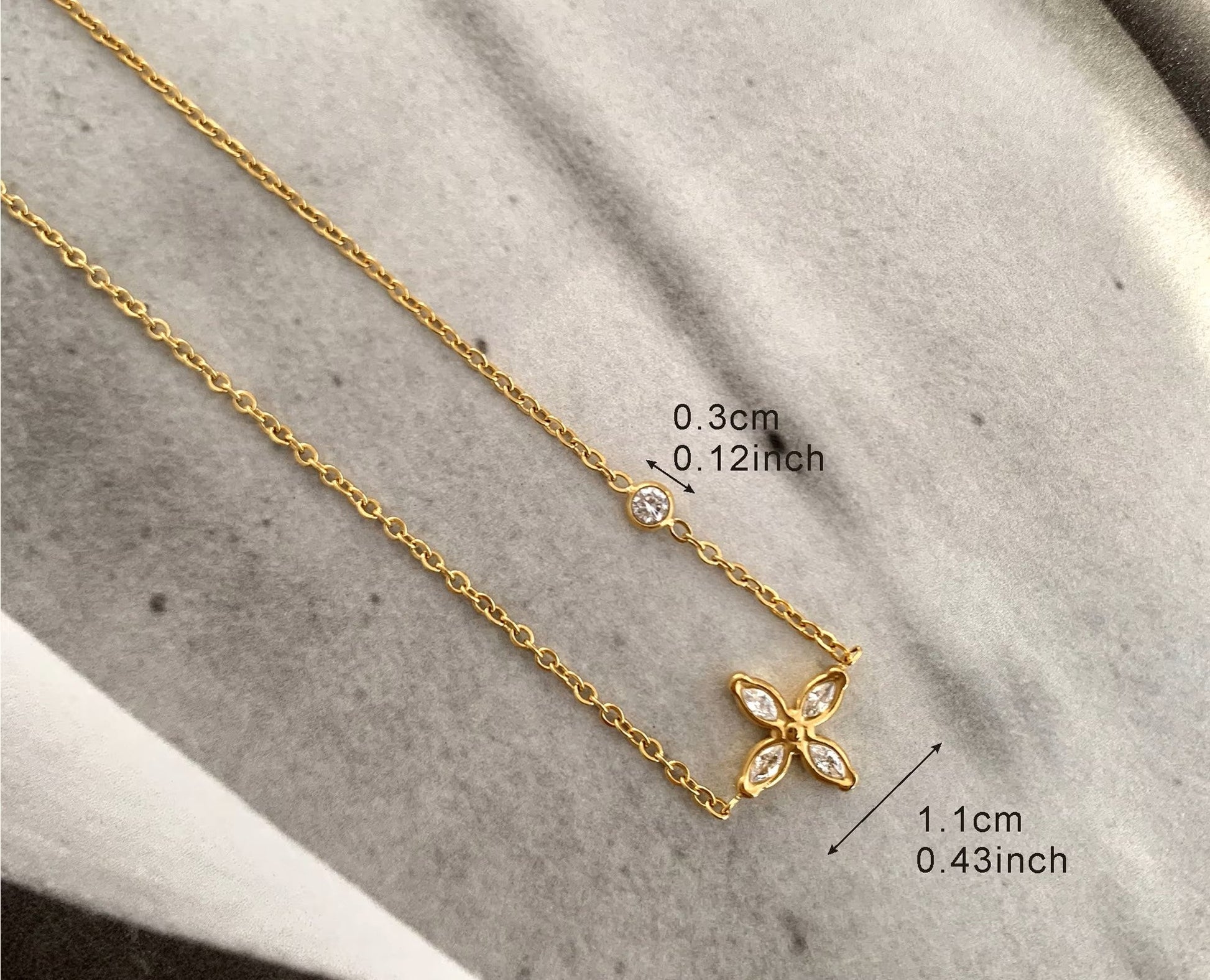 18K Gold Plated Flower Clover Zirconia Pendant Necklace