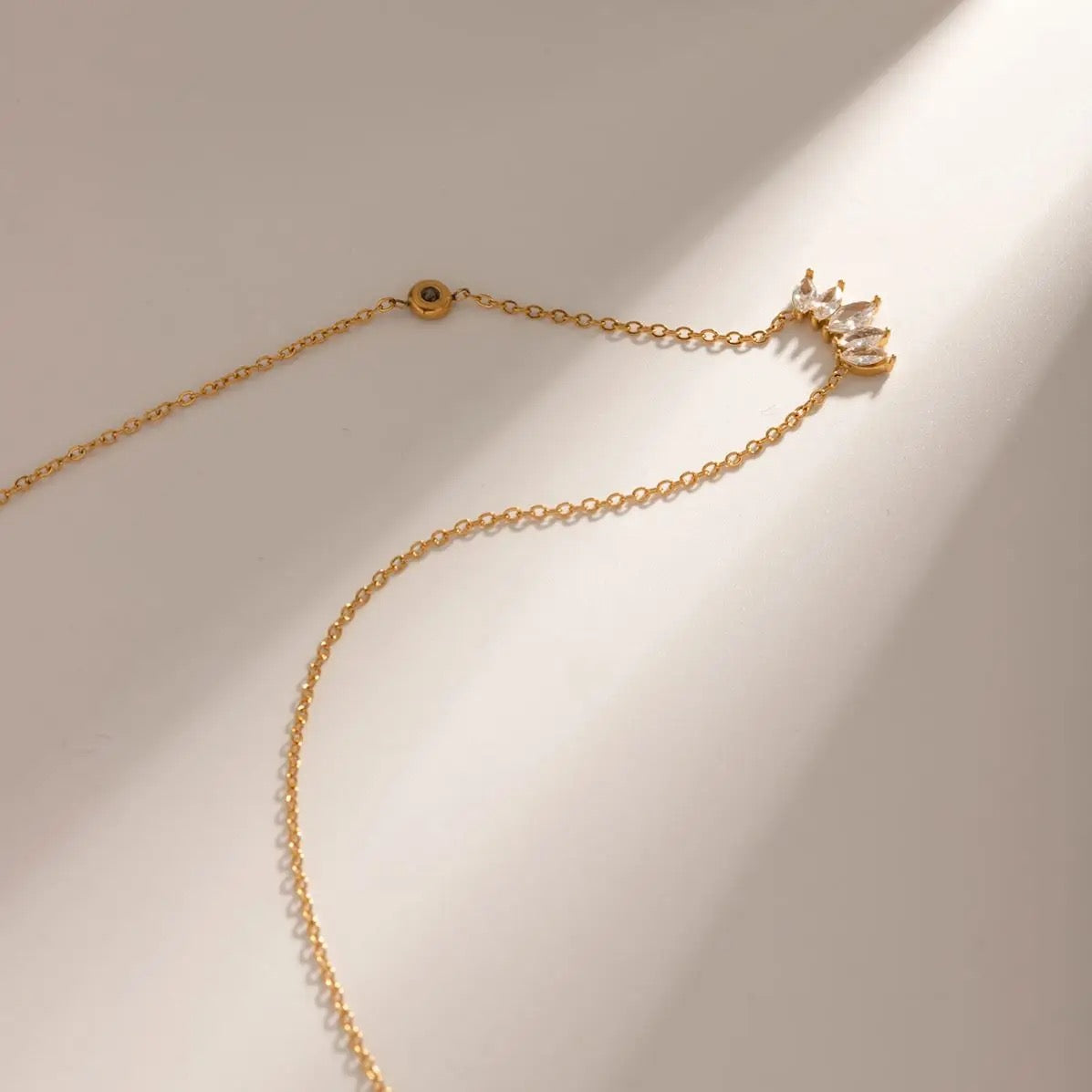 18K Gold Plated Sleek Moissanite Pendant Chain – Demi-Fine