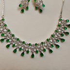 Carryallco Emerald Grace Necklace Set