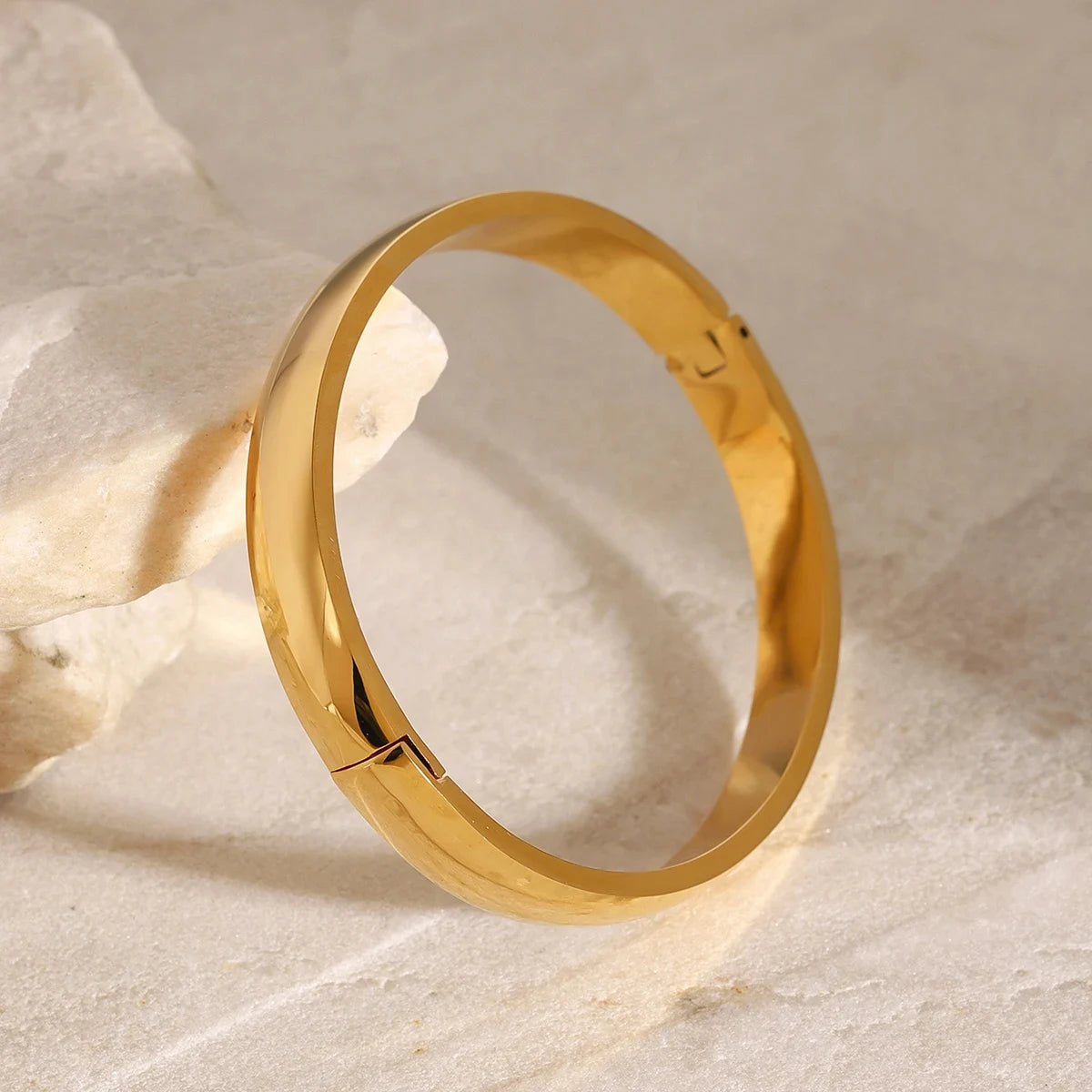 Bold Curved Clasp Bangle