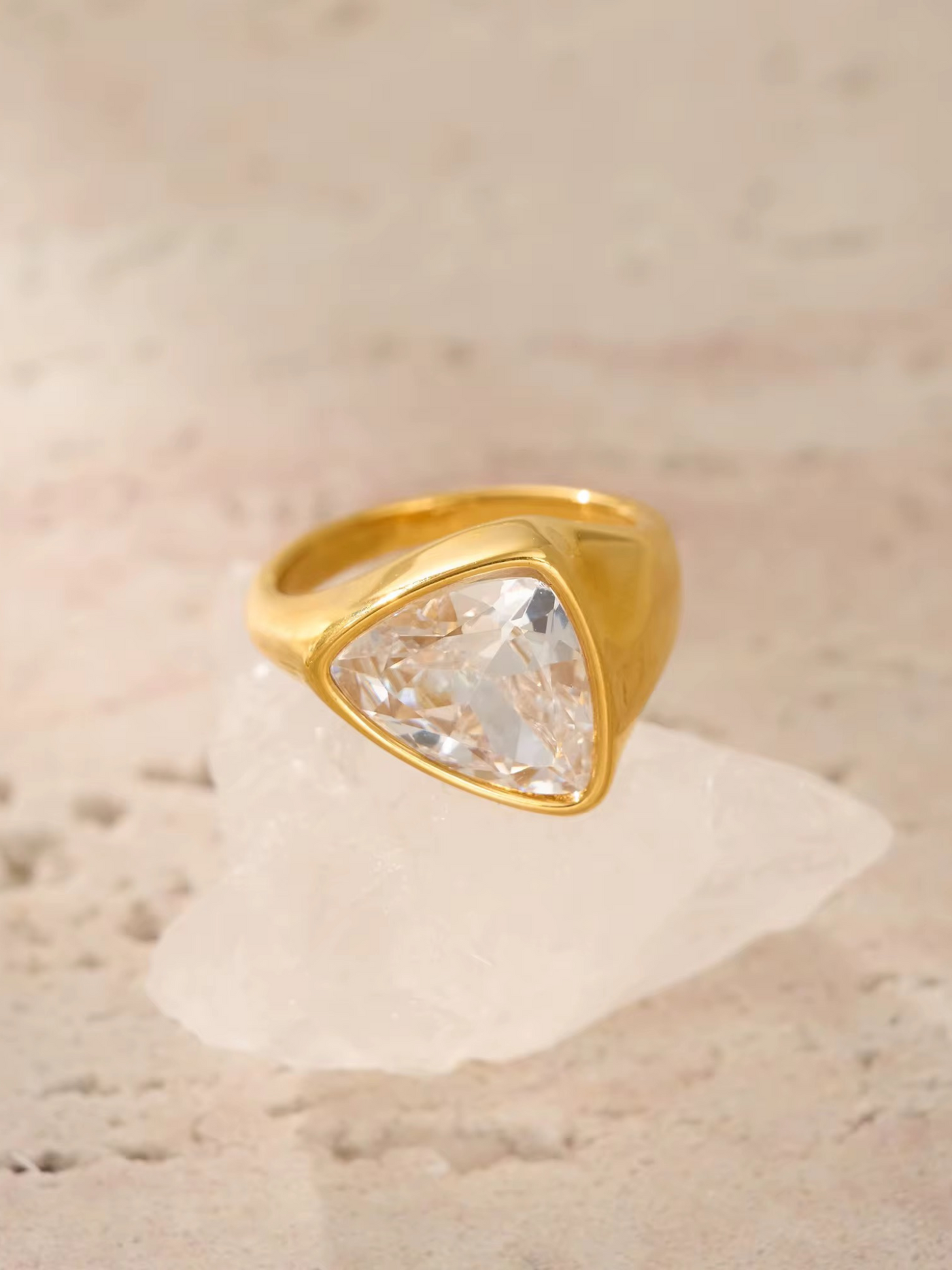 Bold Triangle Sparkle Ring – 18K Gold Plated Statement Jewellery