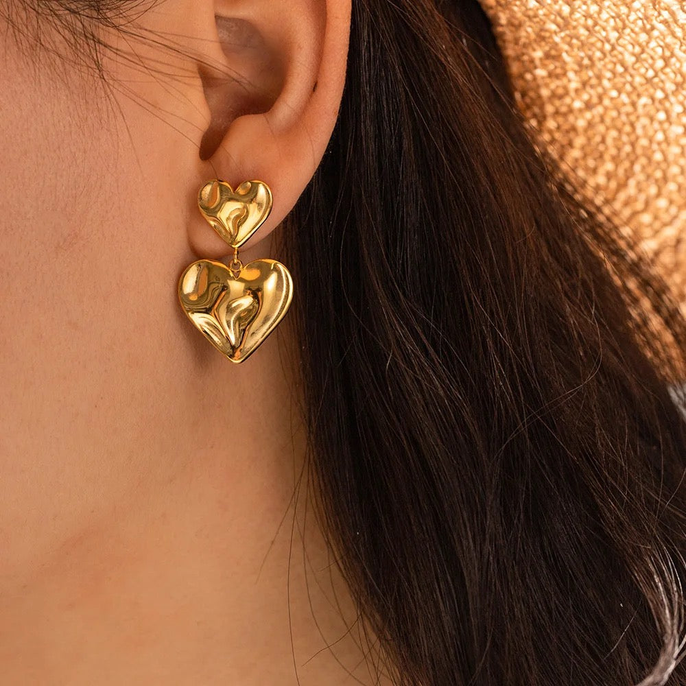 Carryallco Hammered Double Heart Earring Carryallco