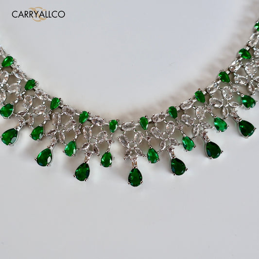 Carryallco Emerald Grace Necklace Set
