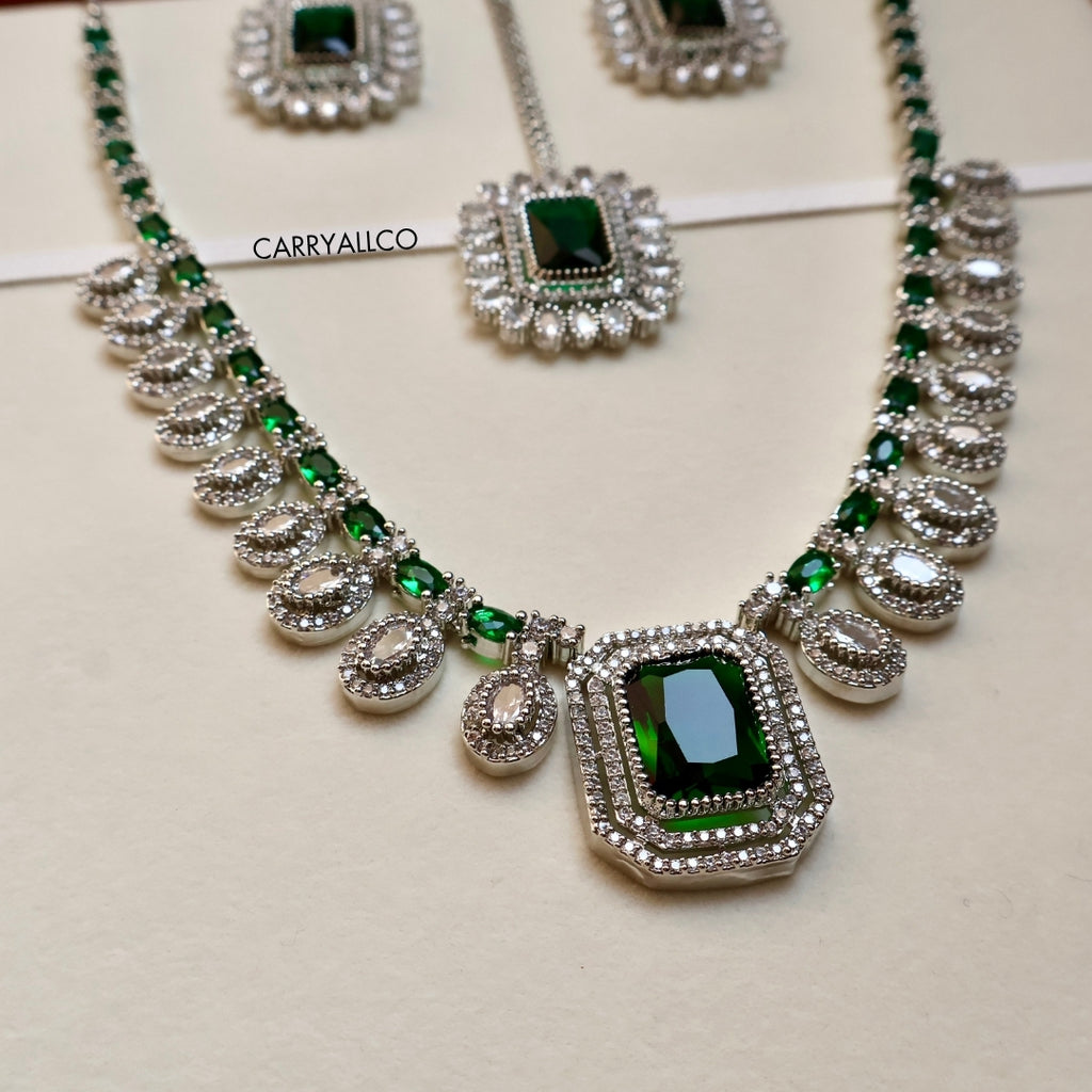 Emerald Square Royal Necklace Set