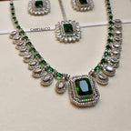 Emerald Square Royal Necklace Set