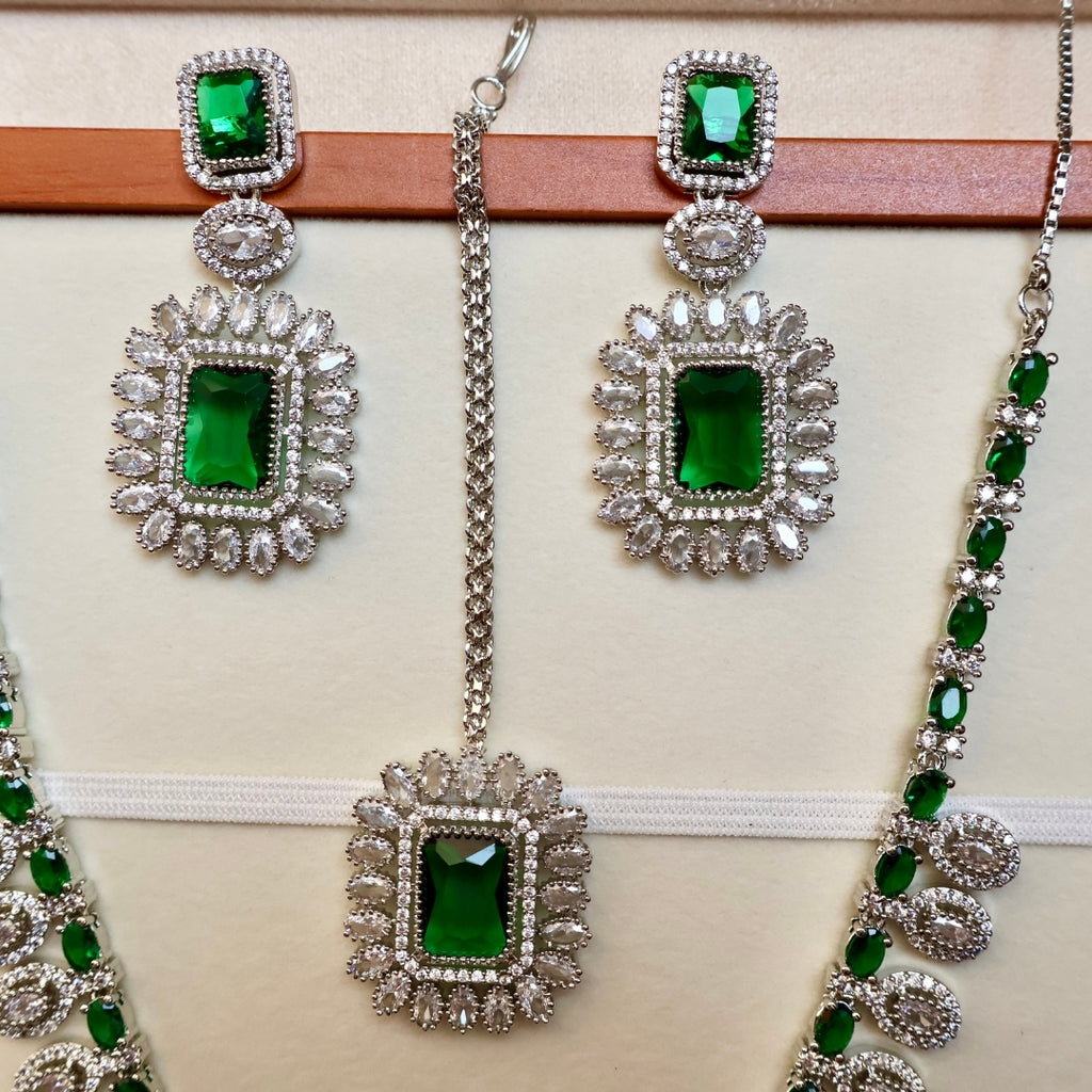 Emerald Square Royal Necklace Set