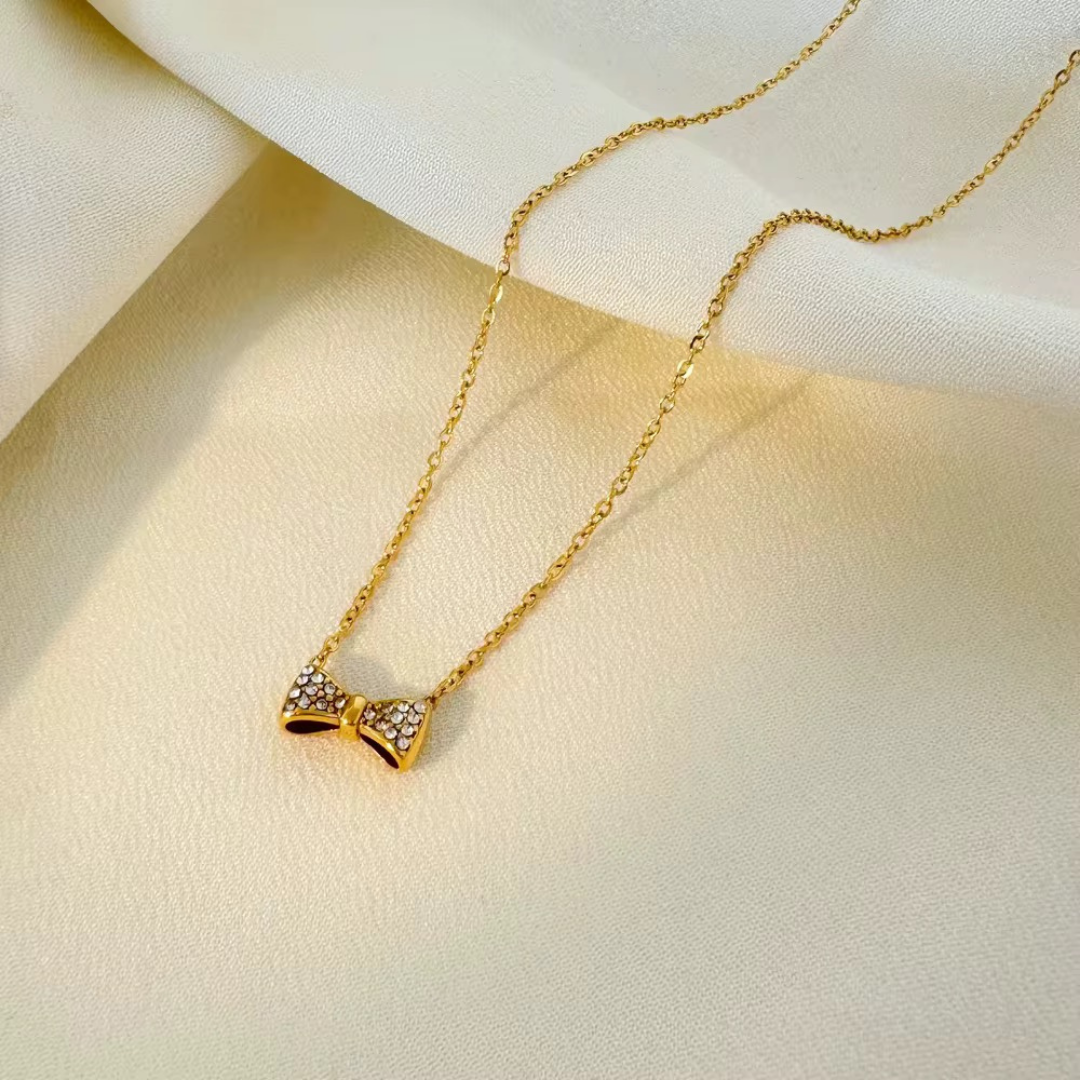 Geometric Bow Brilliant Cut Stone Pendant Necklace CARRYALLCO