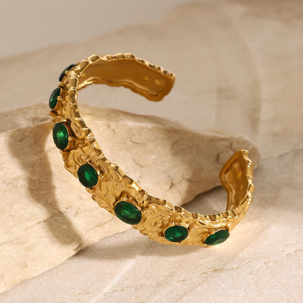 Verdant Glow Hammered Bracelet Carryallco
