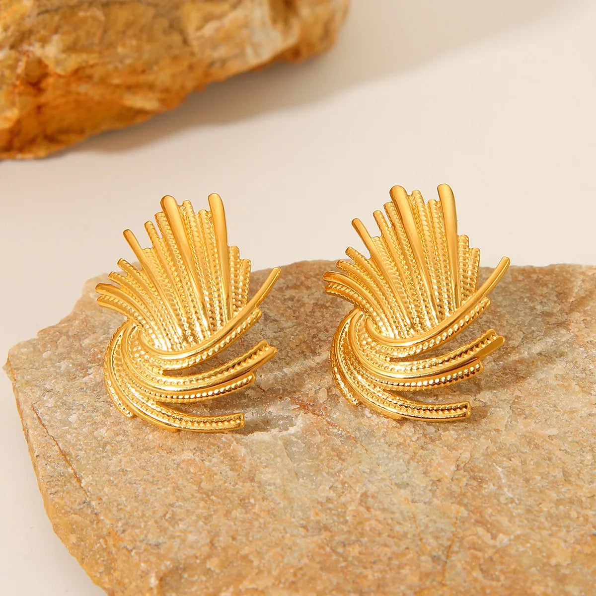 Carryallco Braided Weave Earring