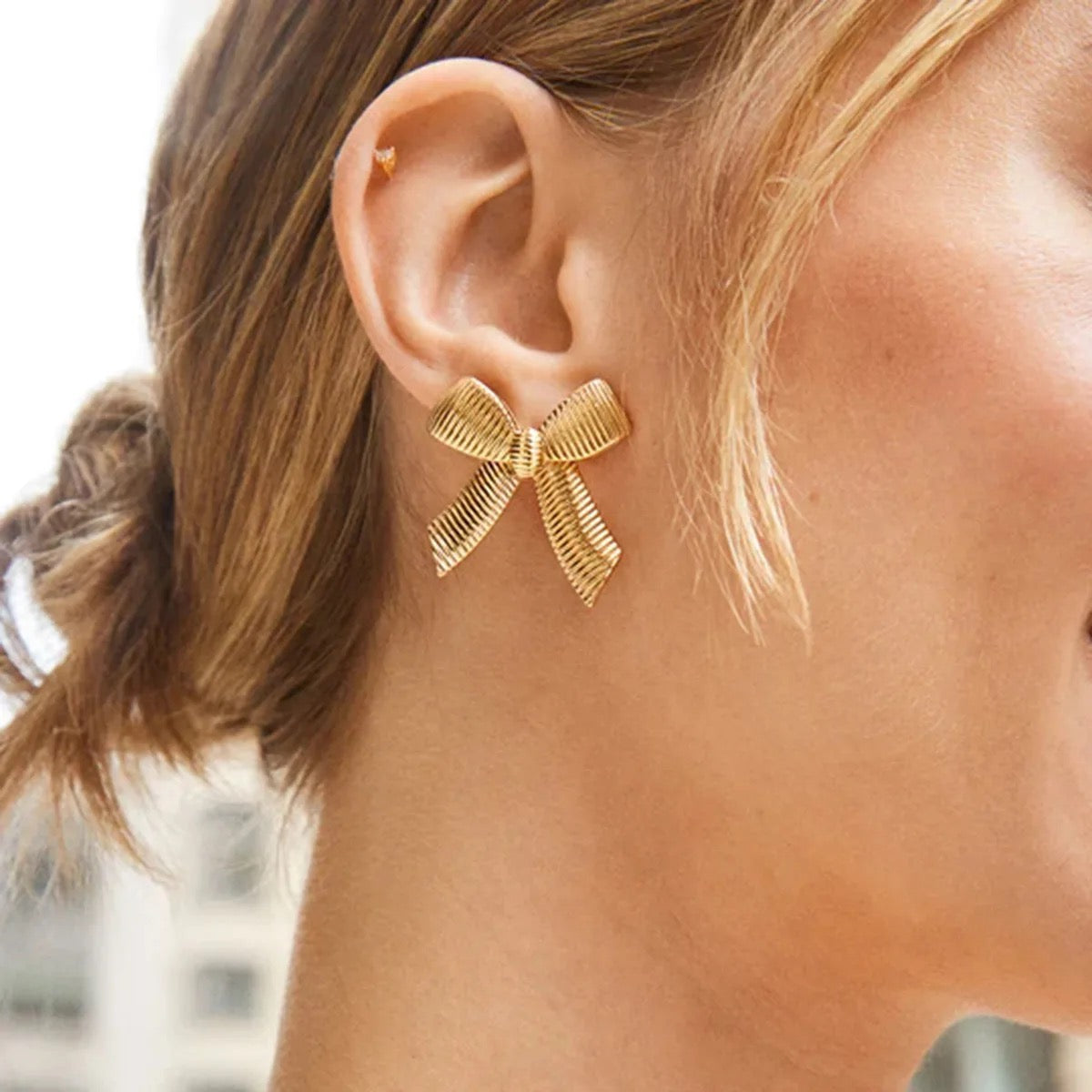 Carryallco Golden Bow Knot Studs