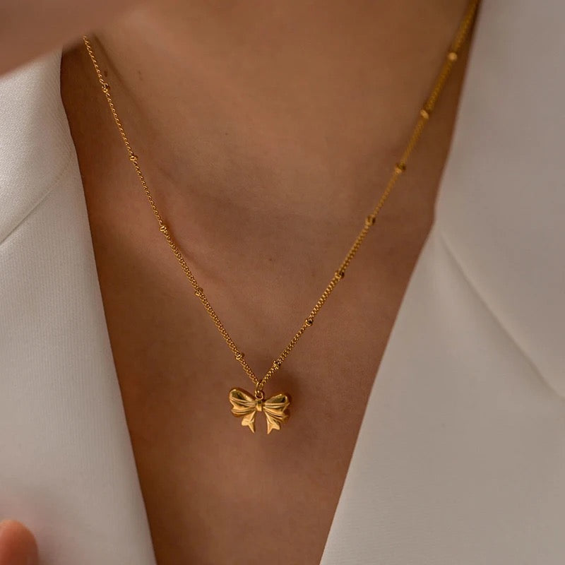 Carryallco Chic Bow Knot Pendant Necklace Carryallco