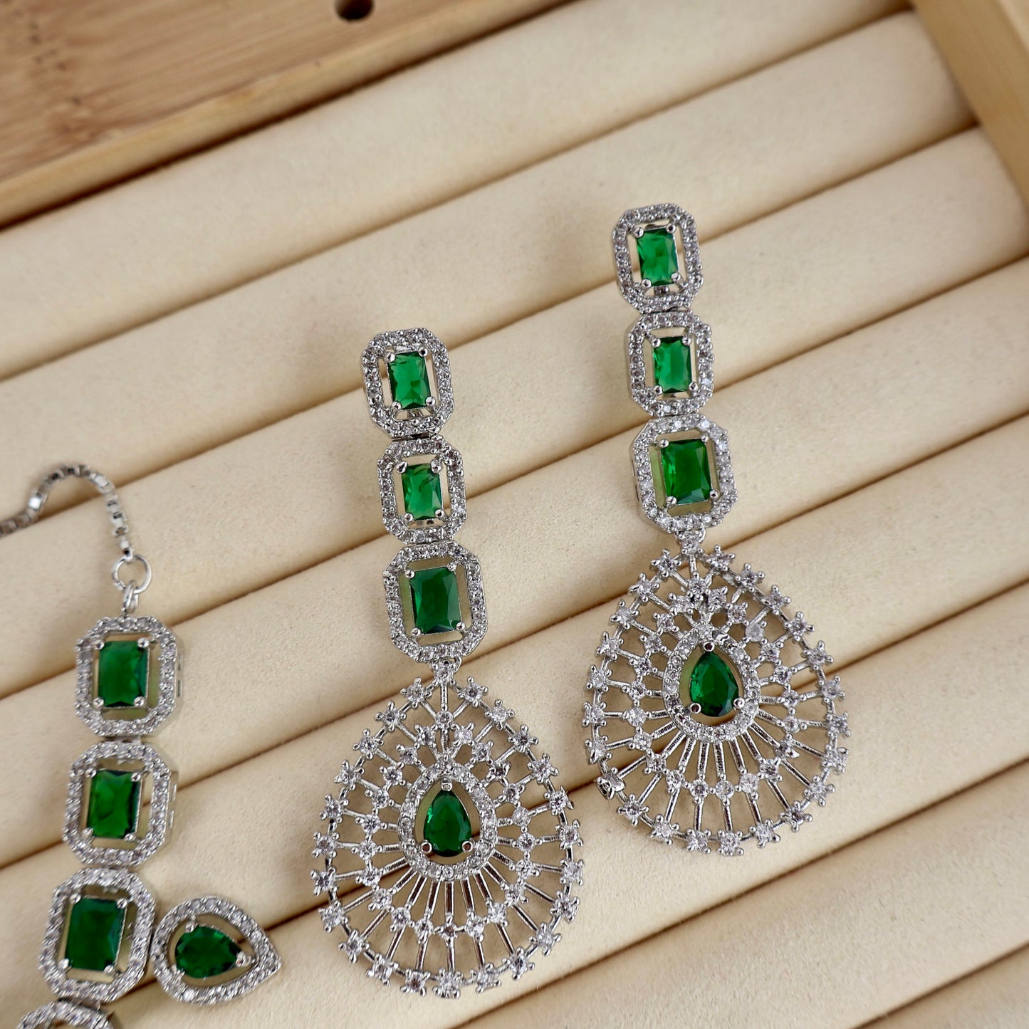 Carryallco Forever Emerald American Diamond Necklace