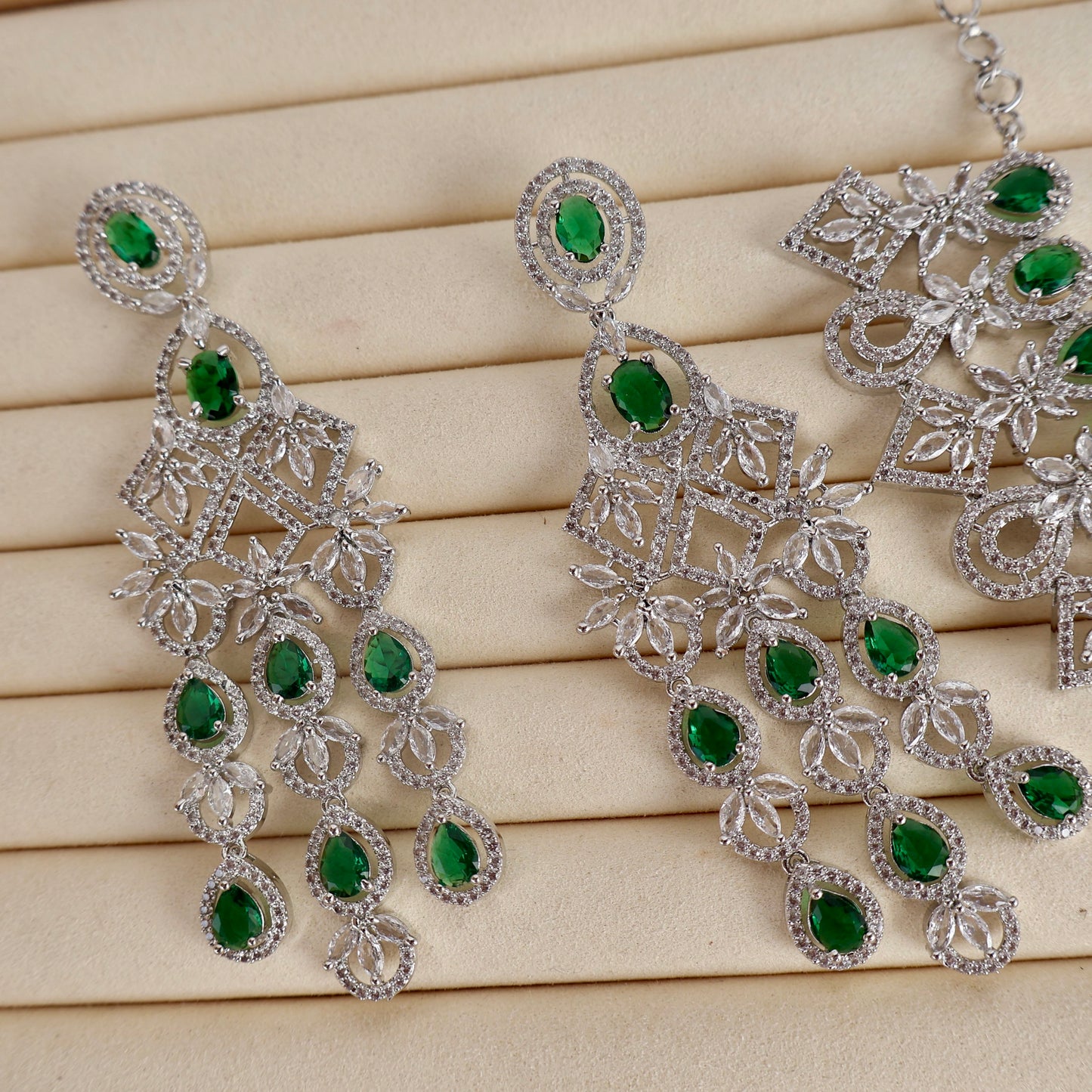 Carryallco Bridal Emerald Luxe American Diamond Necklace