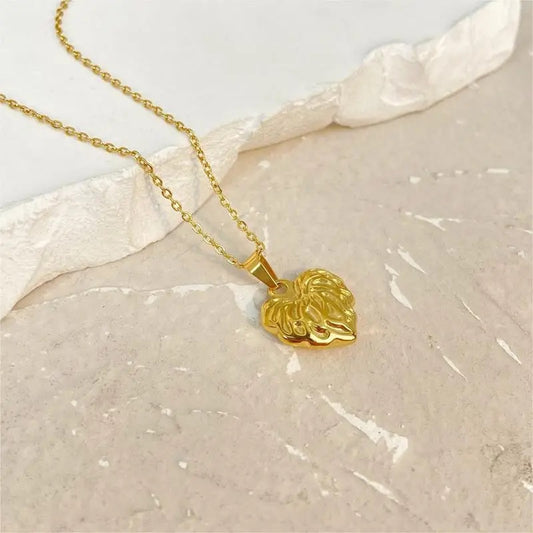 Irregular Stripe Heart Pendant – 18K Gold Plated