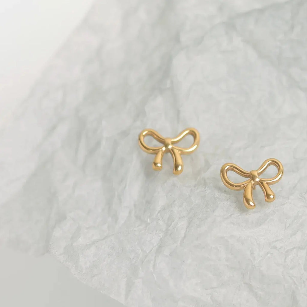 Lustrous Knot Stud Earrings – 18K Gold Plated