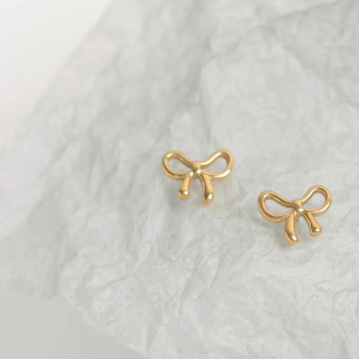 Lustrous Knot Stud Earrings – 18K Gold Plated