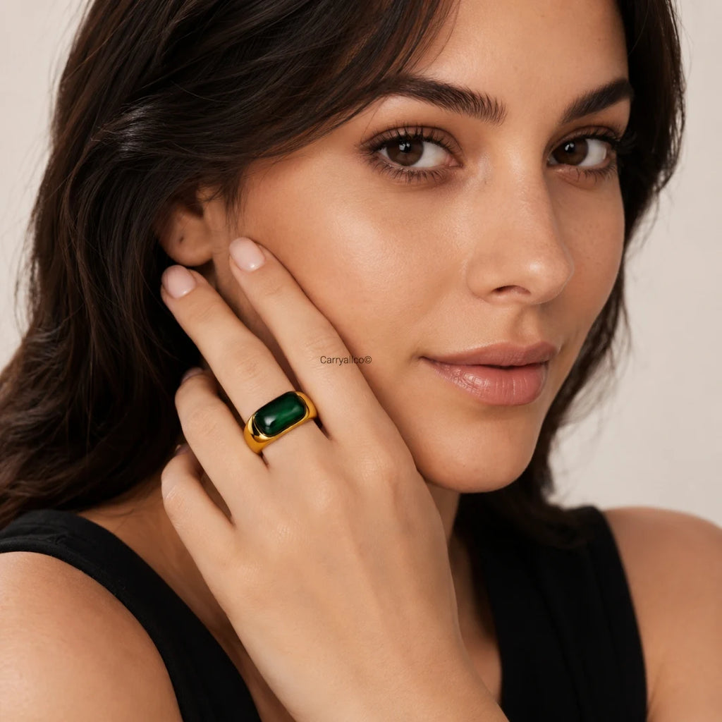 Malachite Cabochon Dome Signet Ring