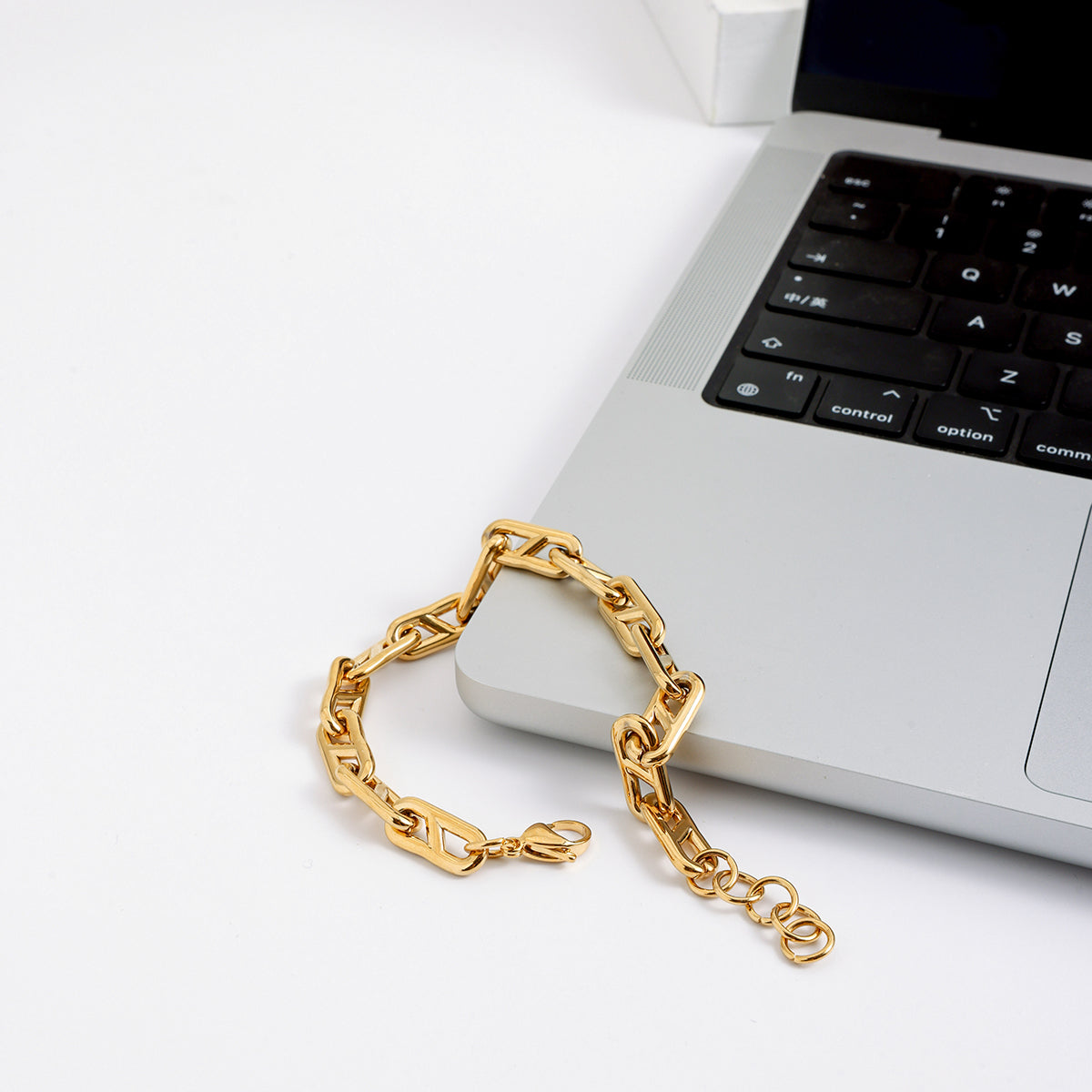 Men 18K Gold Plated Stud-Link Chain Bracelet