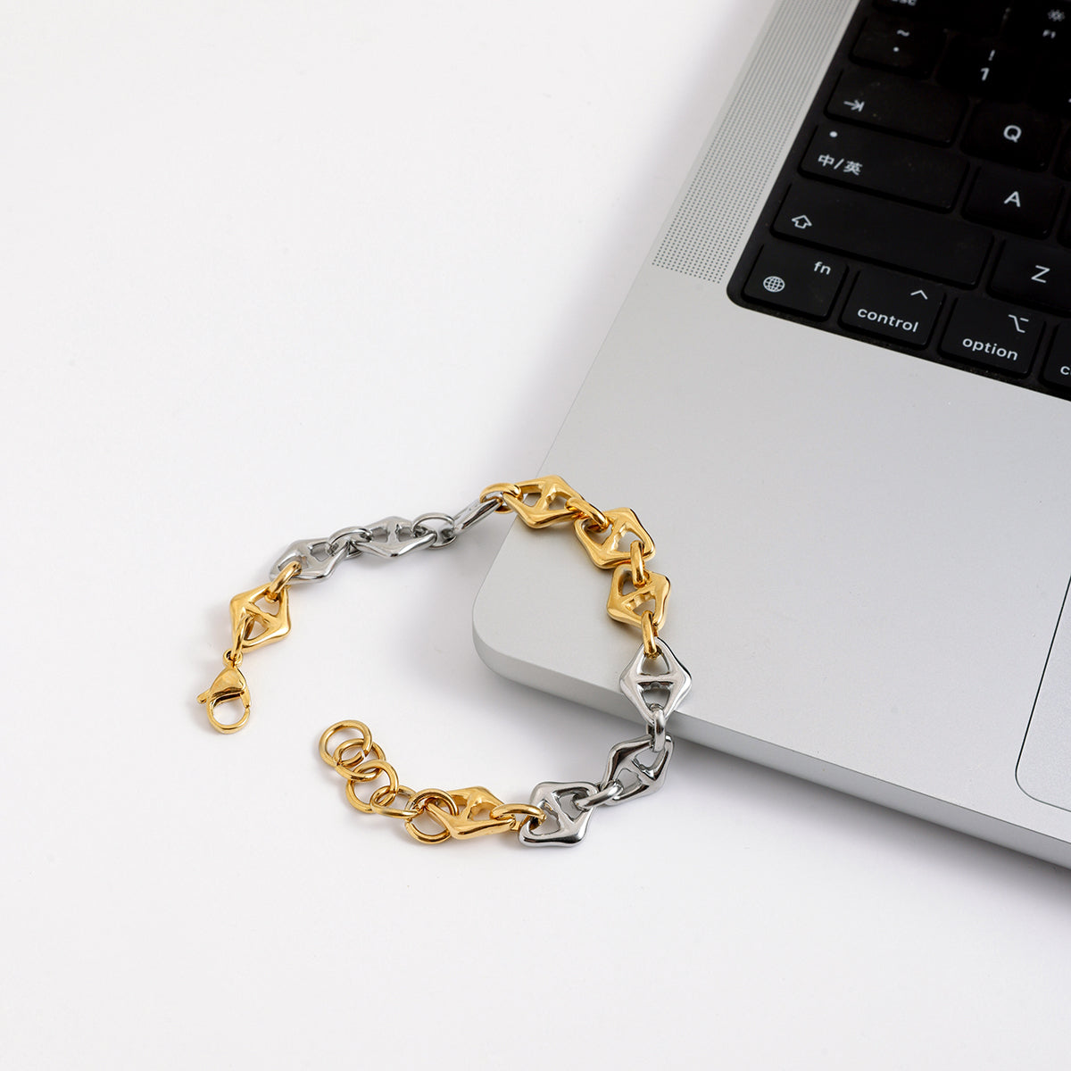 Men’s Two-Tone Stud-Link Bracelet – 18K Demi-Fine CARRYALLCO