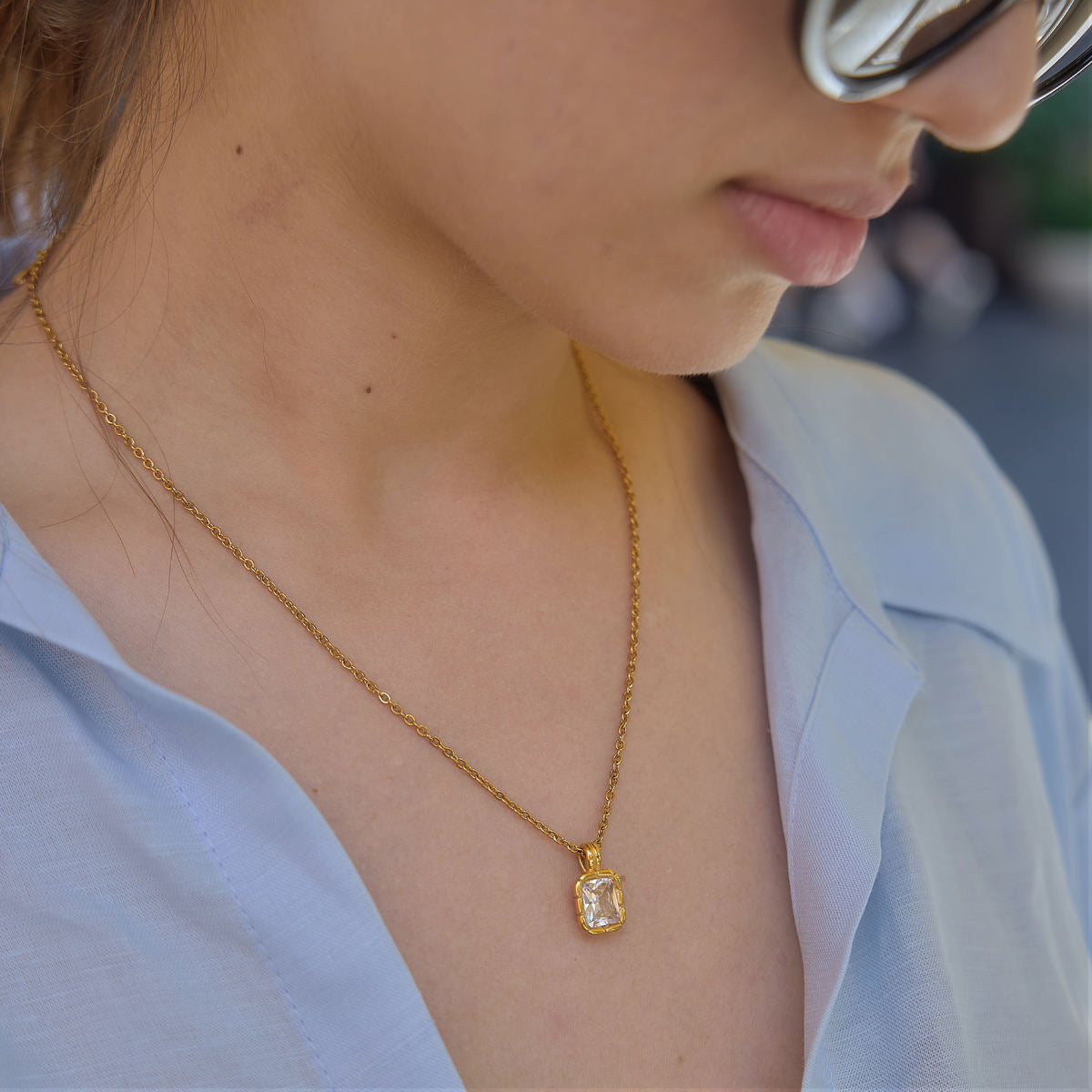 Oval Zirconia Ribbed Bezel Pendant Necklace