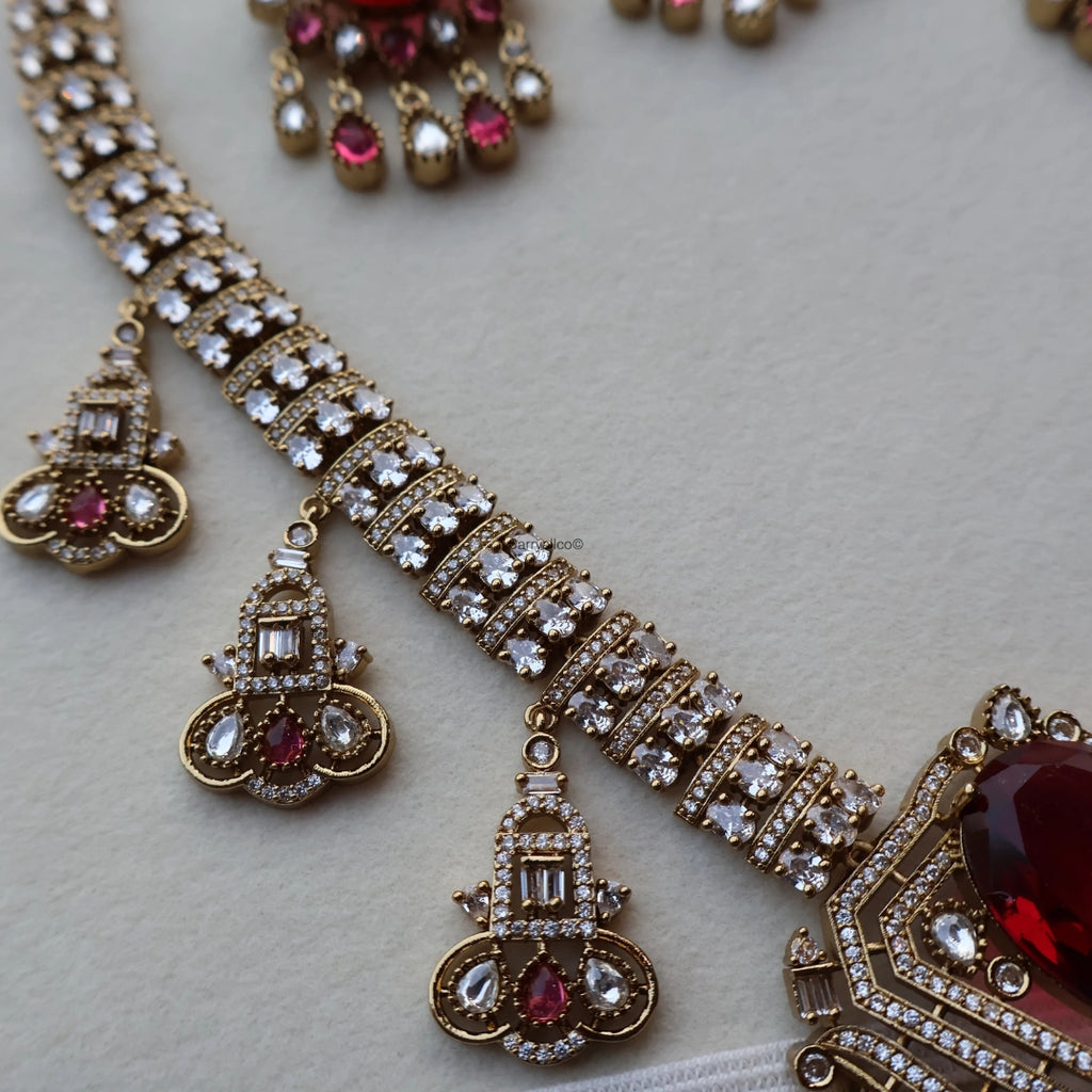 Red Mehendi Polish Bridal Jewellery Set