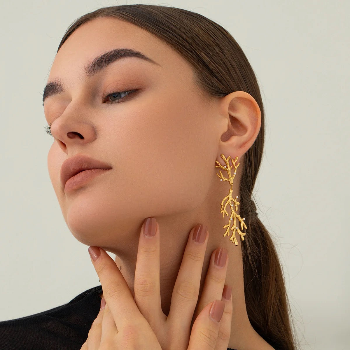 Serene Ocean Leaf Drop Earrings – 18K Gold Plated
