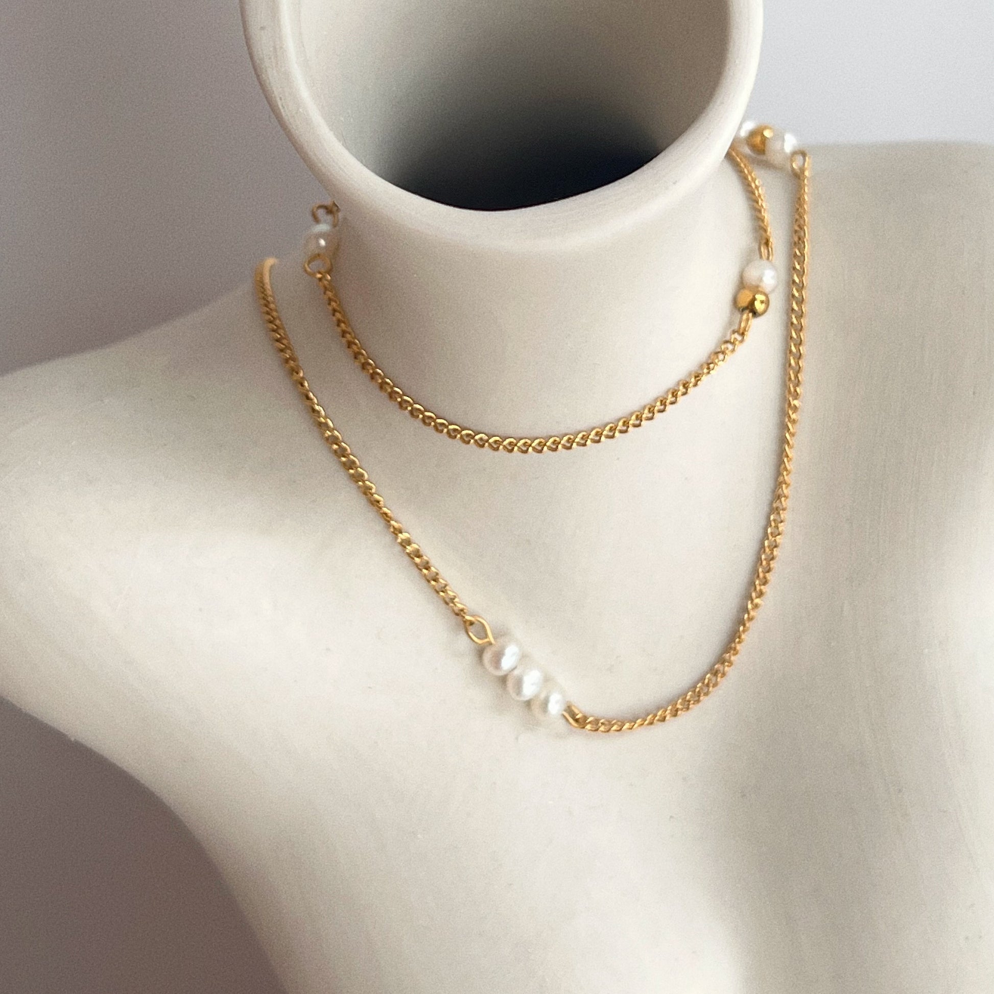 Vintage Pearl Drop Pendant Necklace – 18K Gold Plated