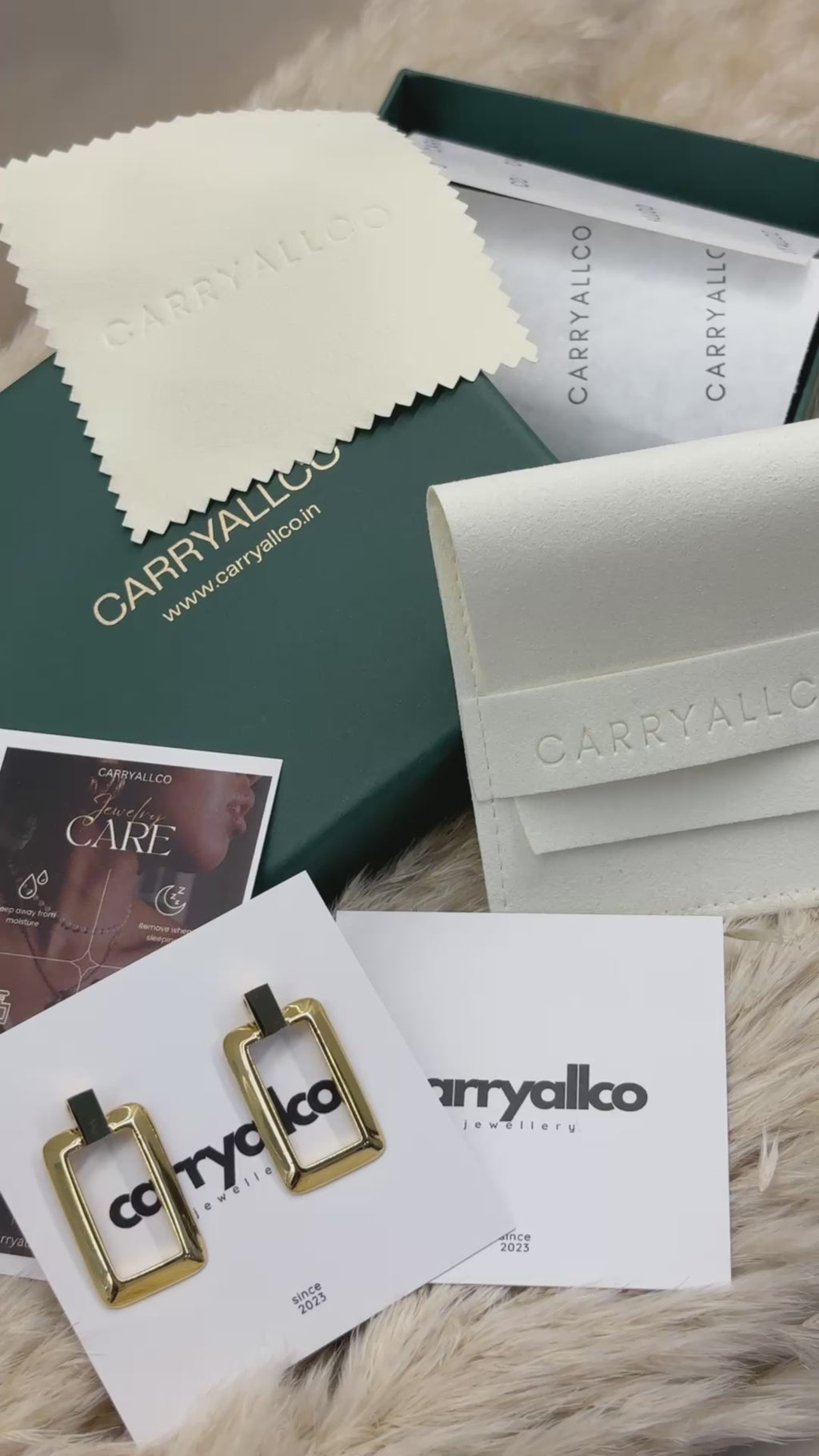 Carryallco Milano Minimalist Earrings
