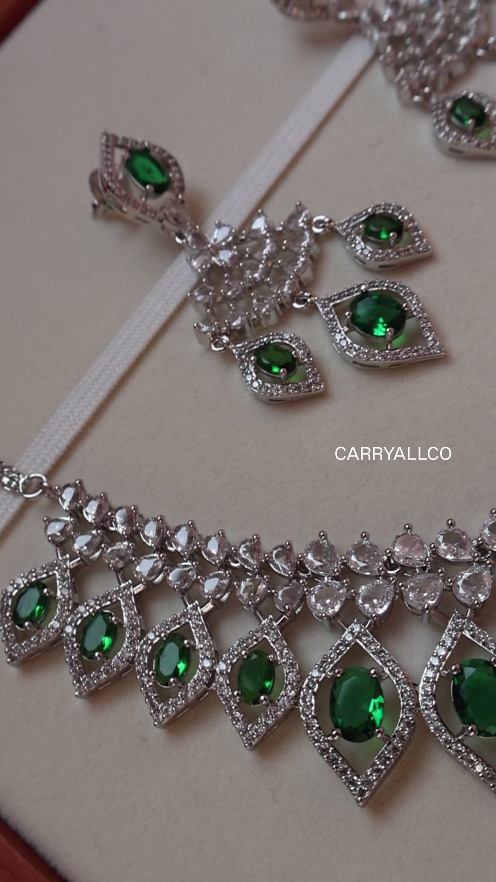 Carryallco Verde Elegance American Diamond Necklace Set