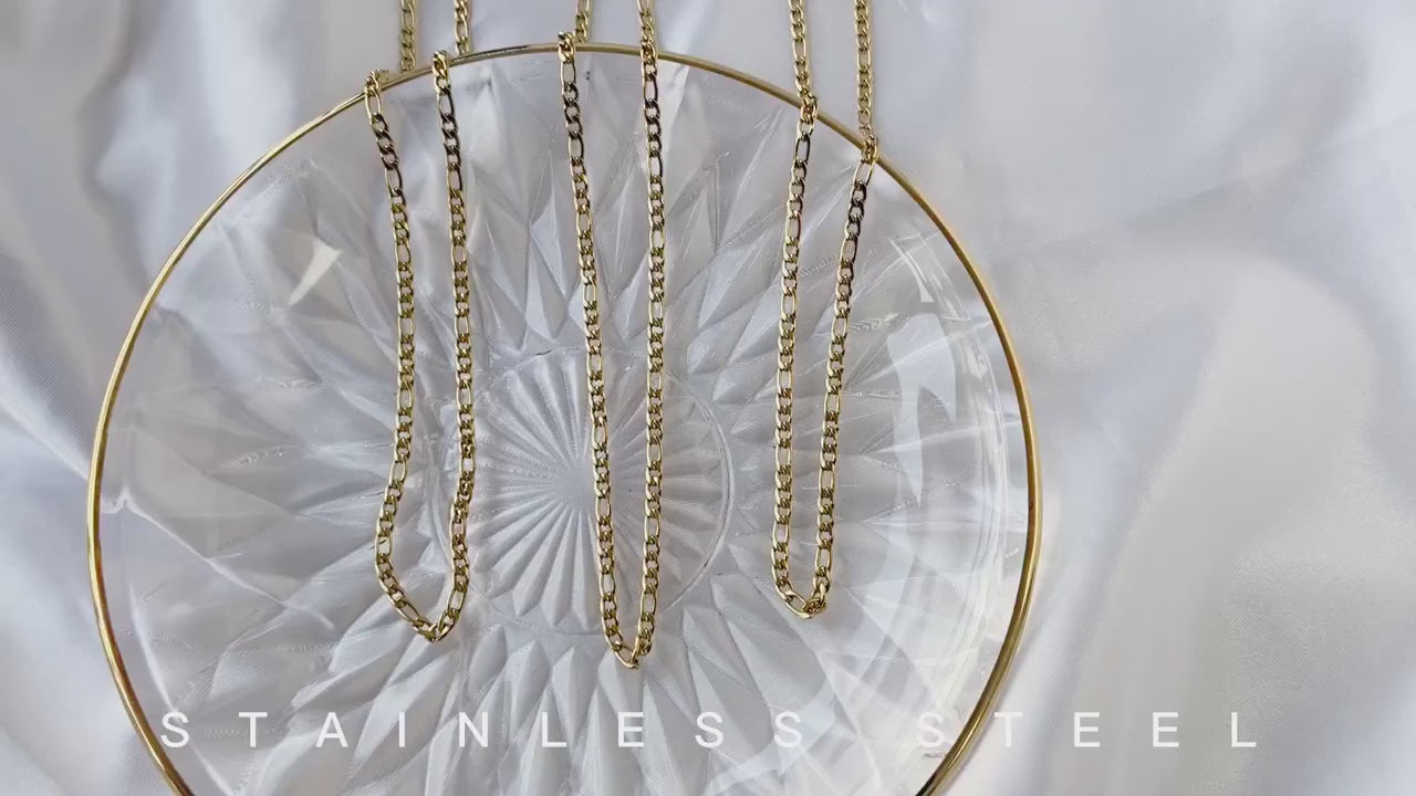 Demifine 18K Gold Plated Figaro Chain Necklace