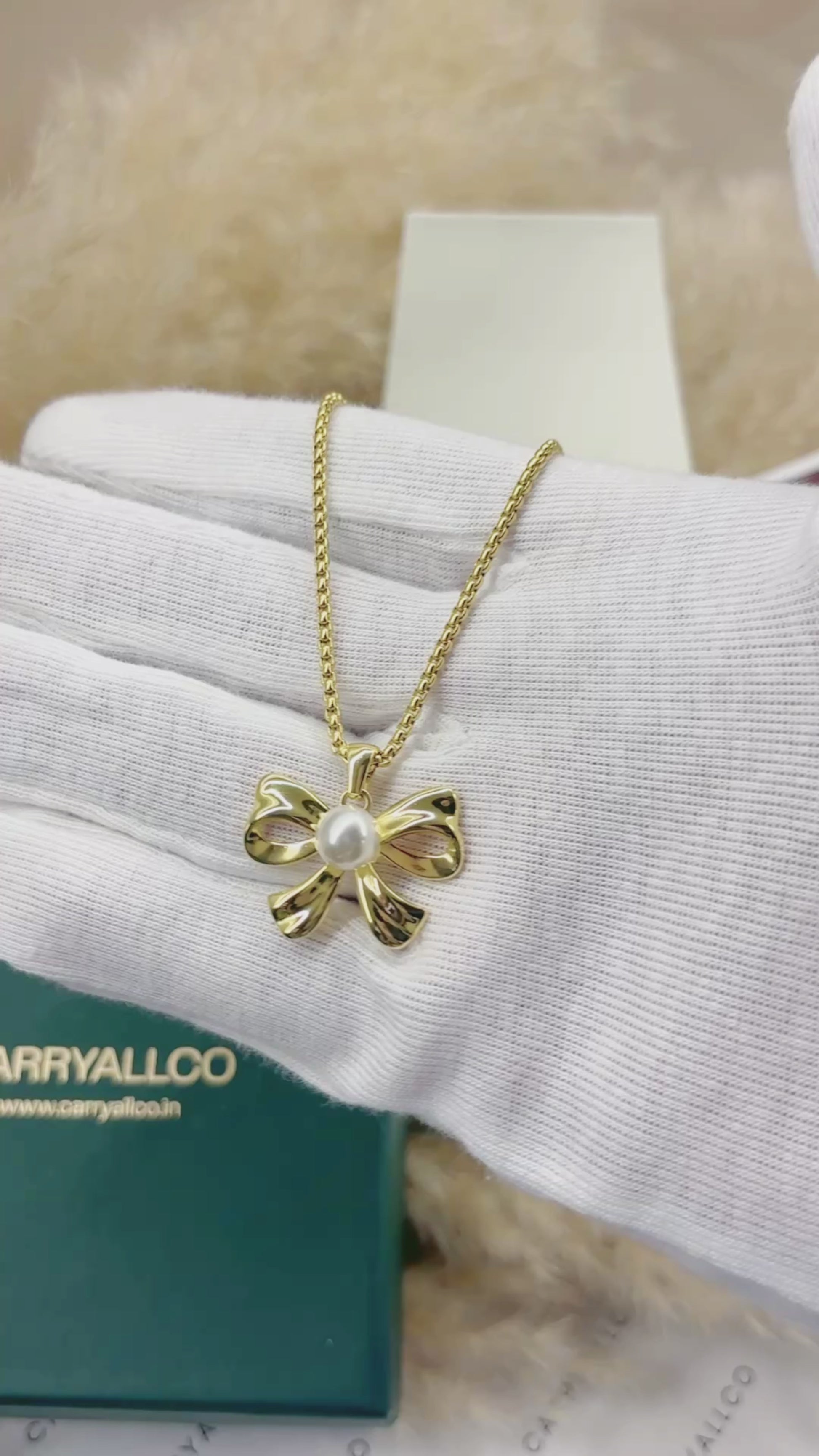 18K Gold Plated Aurora Pearl Bow Pendant – Demi-Fine